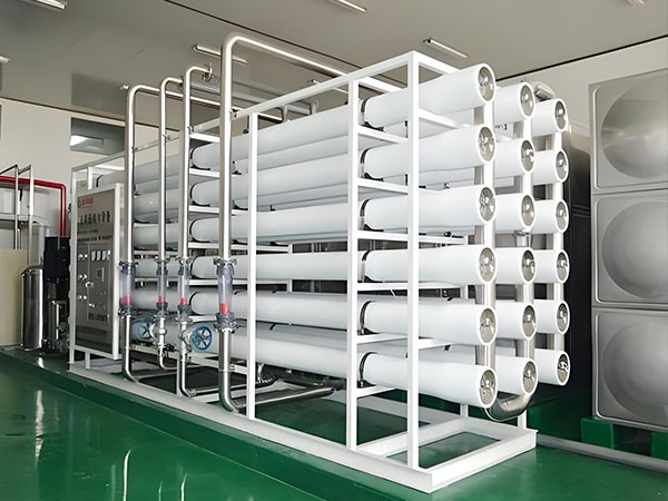 大型反渗透净水设备：保障工业稳定供水的心脏